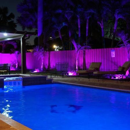 New Luxury Vacation Dream Rental- Sleeps 15! Miami Dış mekan fotoğraf
