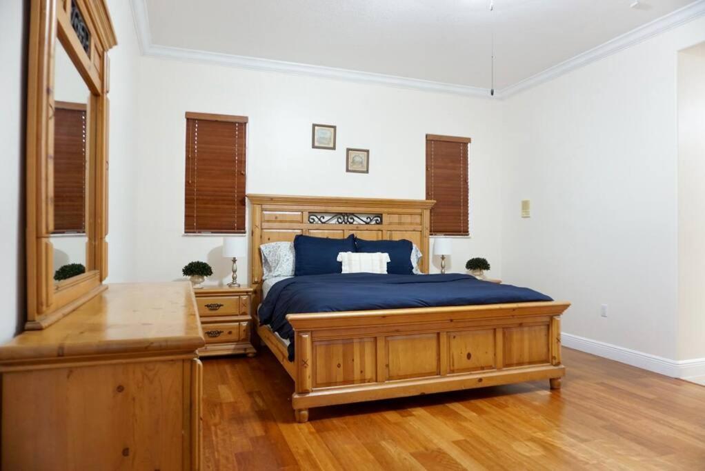 New Luxury Vacation Dream Rental- Sleeps 15! Miami Dış mekan fotoğraf