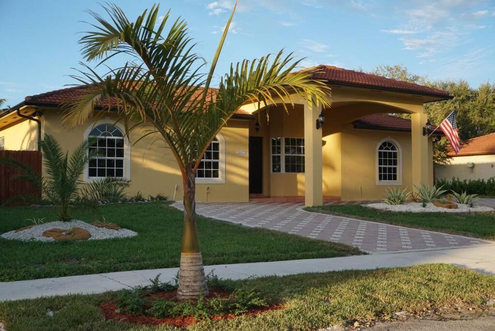 New Luxury Vacation Dream Rental- Sleeps 15! Miami Dış mekan fotoğraf