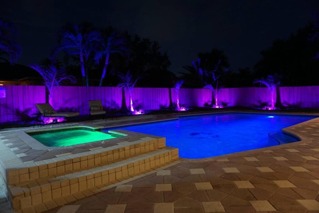 New Luxury Vacation Dream Rental- Sleeps 15! Miami Dış mekan fotoğraf